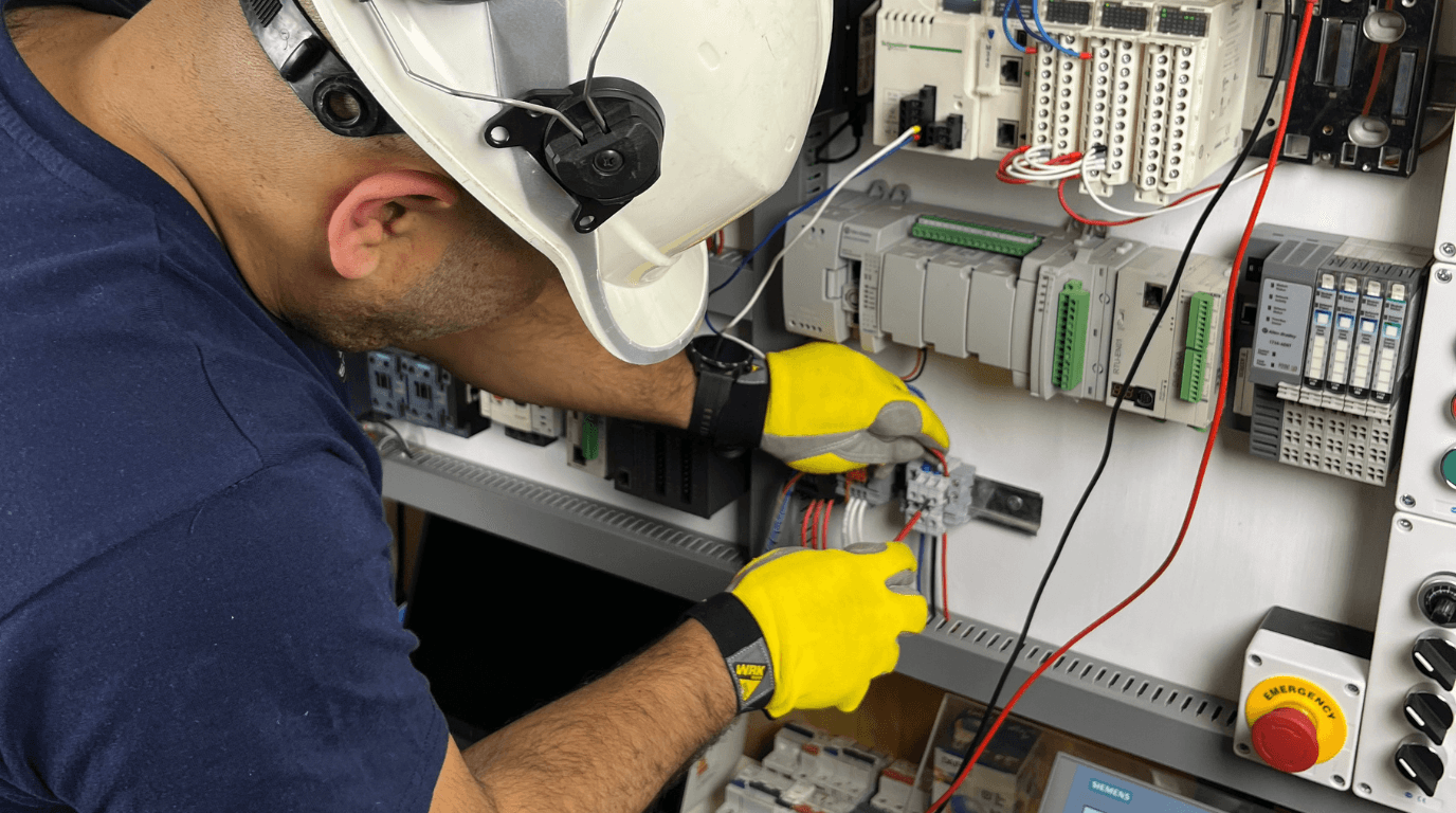 Equipo y Filosofía de Ingeniería SOLOVOLTIO